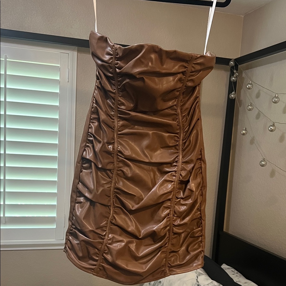Superdown Brown Strapless Ruched Dress